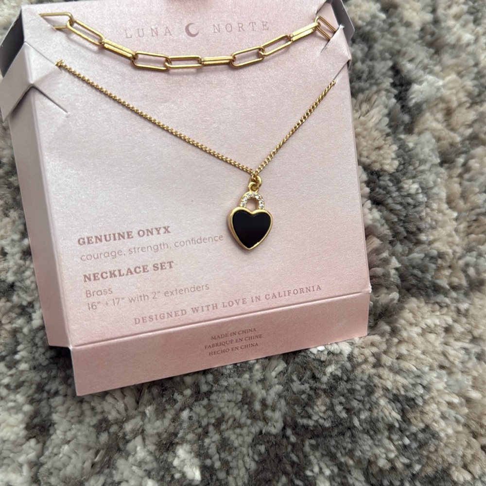 Luna Norte Gold and Black Heart Necklace Set - Picture 3 of 3